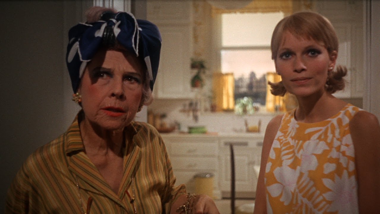 Wideo do filmu Dziecko Rosemary — Enter Minnie Castevet in Rosemary's Baby