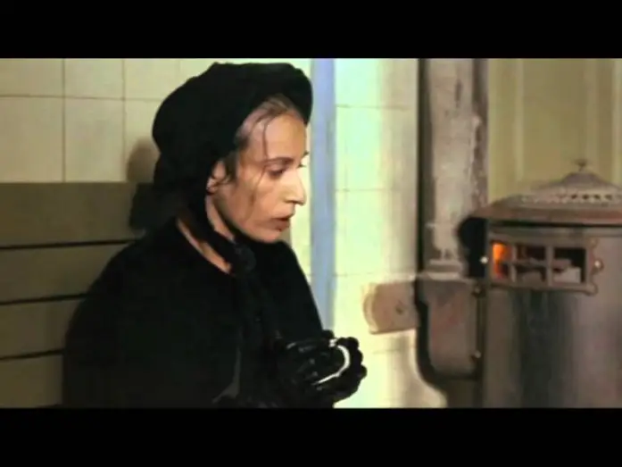 Wideo do filmu Passione d'amore — PASSIONE D'AMORE -Fosca e Giorgio alla stazione del treno-. Regia di Ettore Scola (1981)