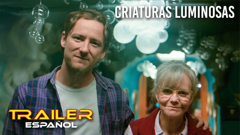 Wideo do filmu Remarkably Bright Creatures — Criaturas luminosas - Tráiler español