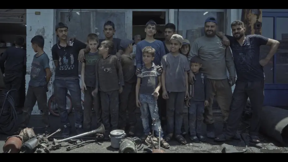 Wideo do filmu ذاكرتي مليئة بالأشباح — Official trailer My memory is full of ghosts by Anas Zawahri