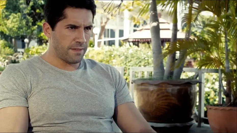 Wideo do filmu Bez Przyzwolenia — ZERO TOLERANCE Official Trailer (2015) - Scott Adkins, Dustin Nguyen