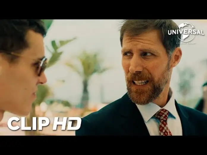 Wideo do filmu Hiszpański kurier — Clip - Iván ofrece sus servicios a políticos corruptos