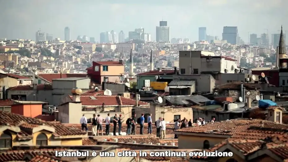 Wideo do filmu Skyfall — 007 Skyfall - Featurette "Girare in Turchia"