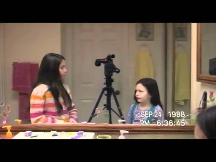 Wideo do filmu Paranormal Activity 3 — PARANORMAL ACTIVITY 3 - Trailer italiano ufficiale