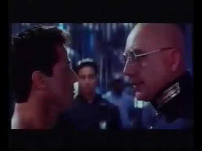 Wideo do filmu Człowiek demolka — Demolition Man