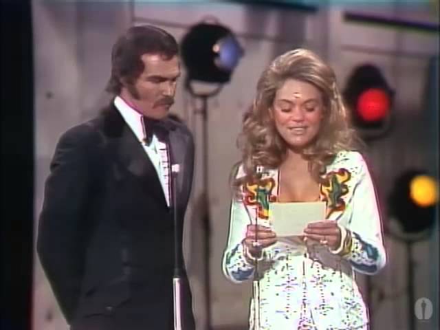 Wideo do filmu Kabaret — Limelight and Cabaret Win Music Awards: 1973 Oscars