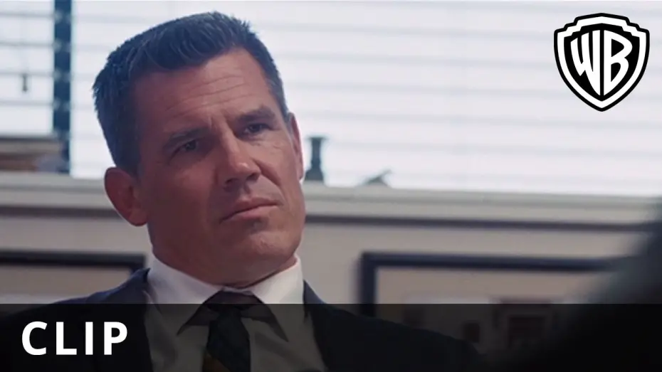 Wideo do filmu Wada ukryta — Inherent Vice - "What's The Beef Here Exactly?" Clip - Official Warner Bros. UK