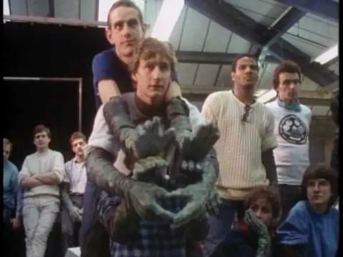 Wideo do filmu Labirynt — Inside the Labyrinth: Hands