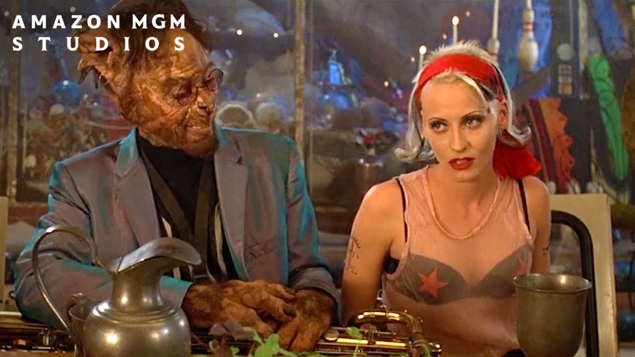 Wideo do filmu Odlotowa dziewczyna — Dinner With The Rippers