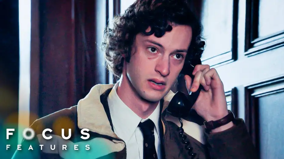 Wideo do filmu Przesilenie zimowe — Angus Receives Bad News