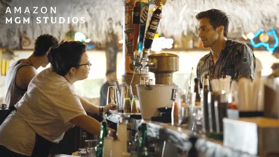 Wideo do filmu Road House — Dalton Orders A Coffee