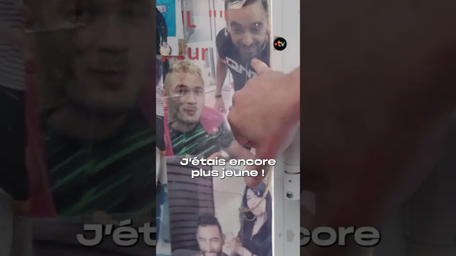 Wideo do filmu Team JuL — Le signe Jul dans les salons de coiffure !