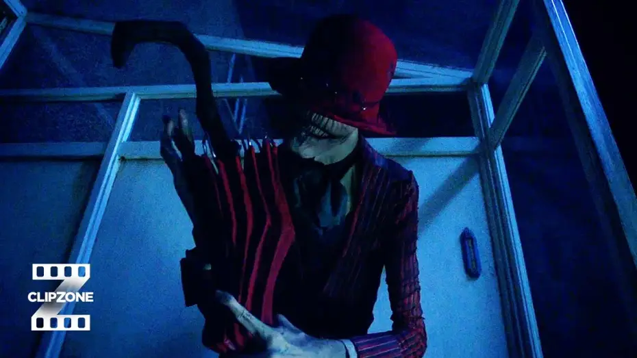 Wideo do filmu Obecność 2 — The Crooked Man Comes Out To Play