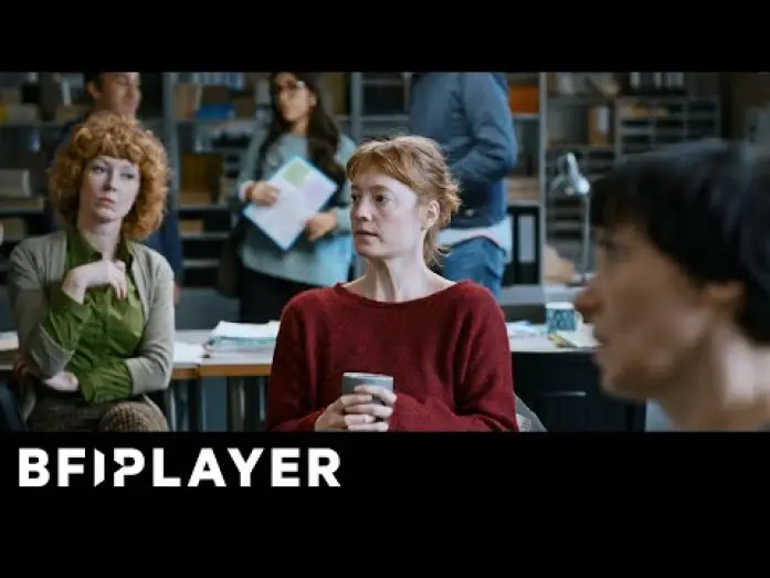 Wideo do filmu Pokój nauczycielski — Mark Kermode reviews The Teacher's Lounge (2023) | BFI Player