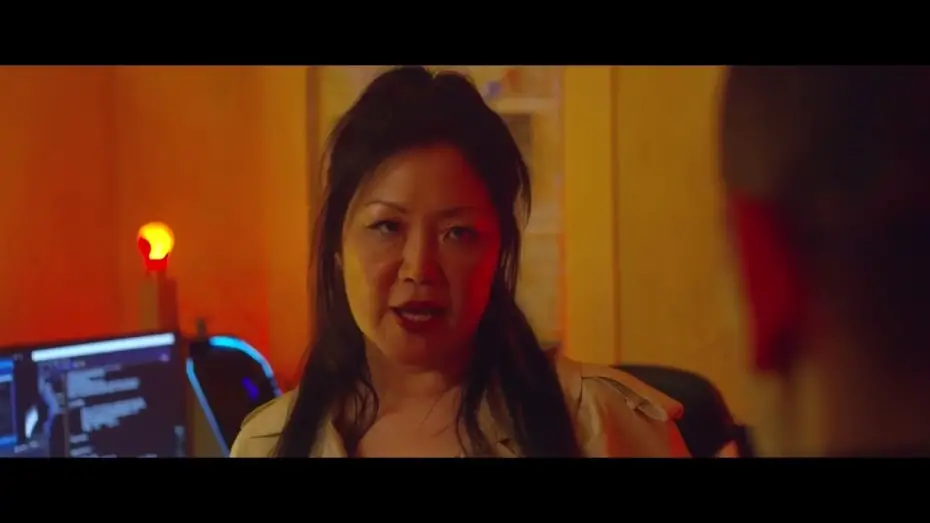 Wideo do filmu I, Challenger — Challenger vs Online Date