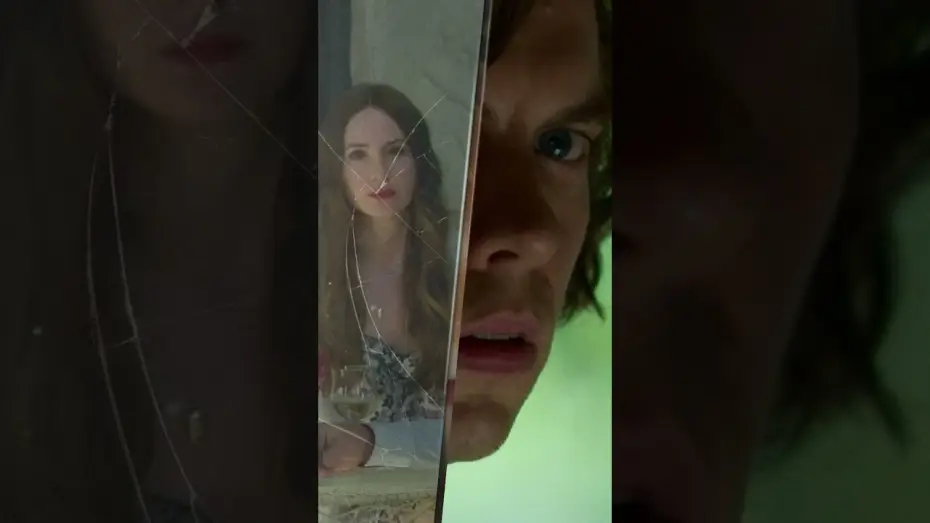 Wideo do filmu Księga luster — Harry Greenwood is Richard Finn