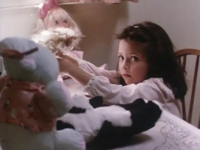 Wideo do filmu Dobry Gliniarz — One Good Cop (1991) Theatrical Trailer