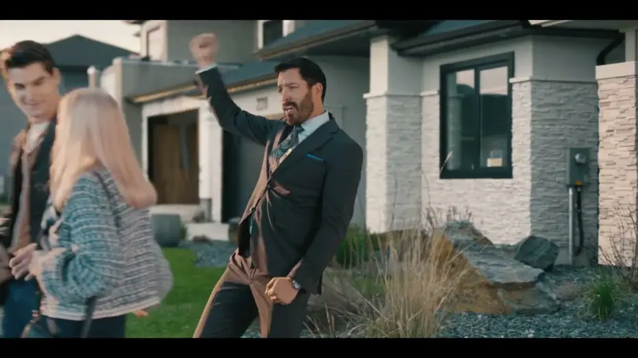 Wideo do filmu Miłość boli — On the Set with Drew Scott