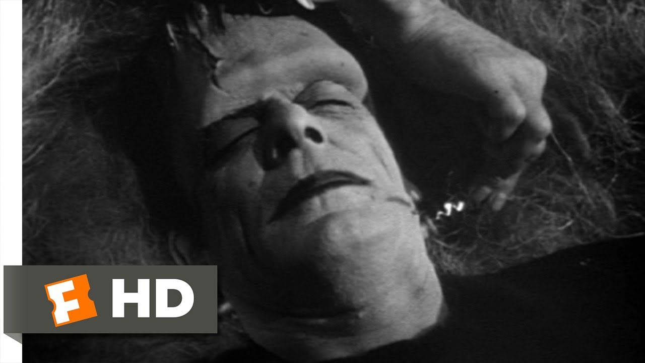 Wideo do filmu Abbott i Costello spotykają Frankensteina — Dracula Wakes Frankenstein Scene (4/11) Abbott and Costello Meet Frankenstein Movie (1948) - HD
