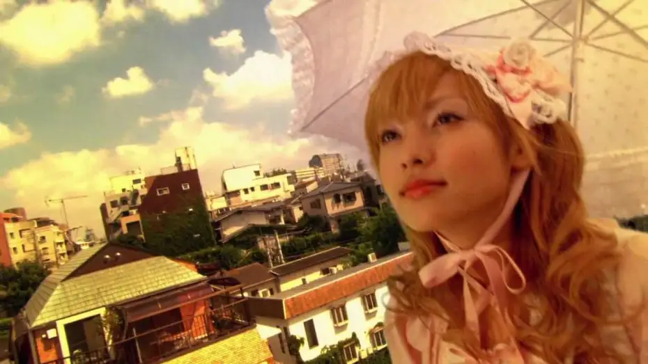 Wideo do filmu 下妻物語 — KAMIKAZE GIRLS de Tetsuya Nakashima (Trailer español)