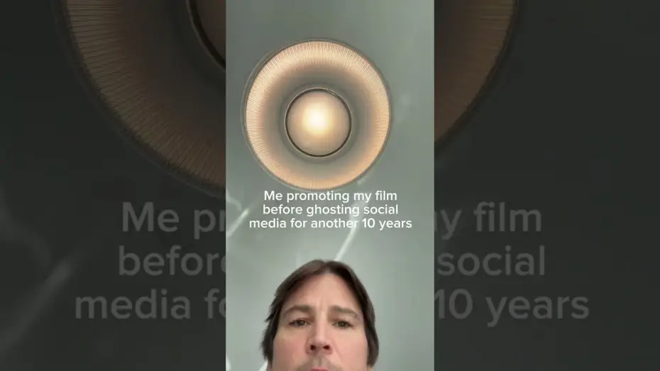 Wideo do filmu Zabójczy lot — when your team insists on a social media to promote your film but you don’t get any of these trends