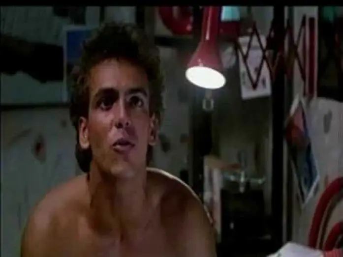 Wideo do filmu Koszmar z Ulicy Wiązów 2: Zemsta Freddy'ego — A Nightmare on Elm Street Part 2: Freddy's Revenge (1985)  - Original Theatrical Trailer