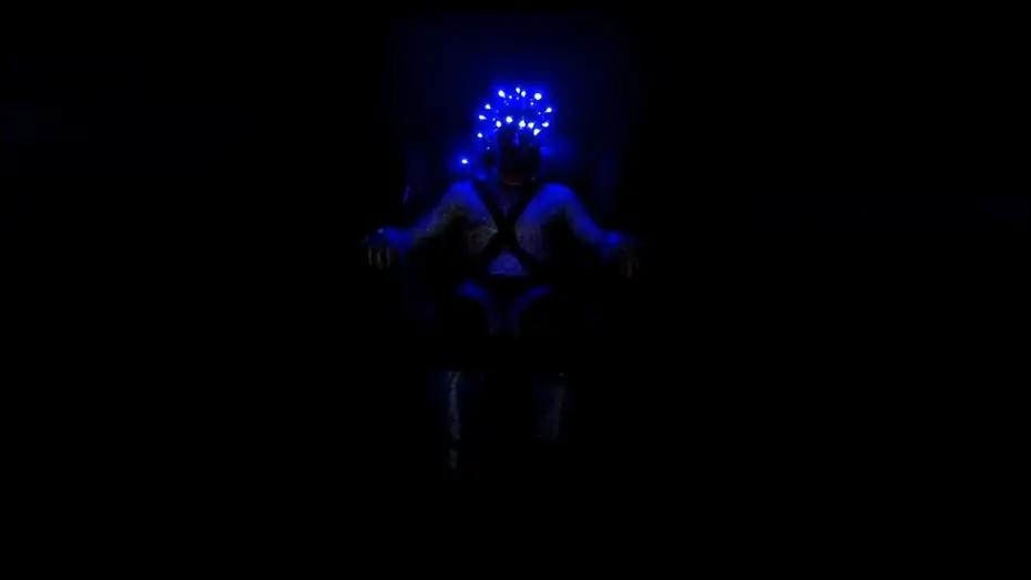 Wideo do filmu Grounded — Grounded (Short Film)