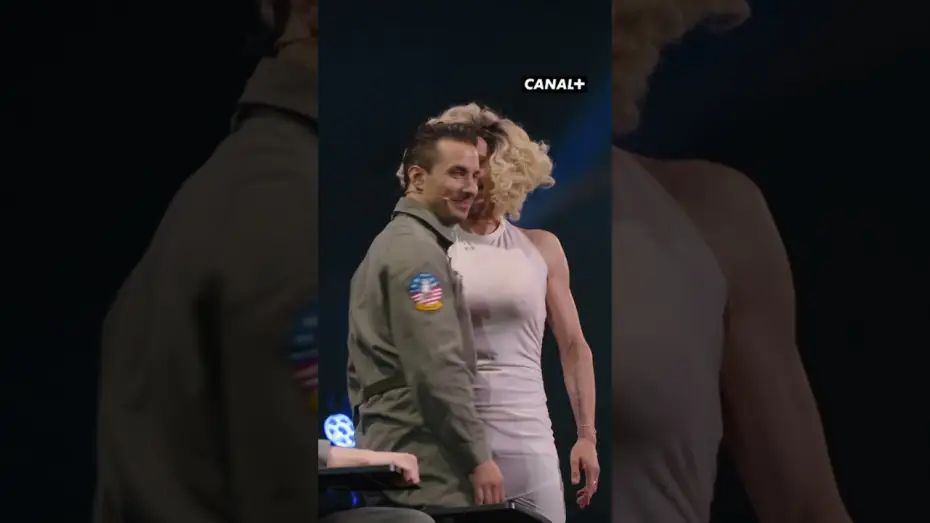 Wideo do filmu Ferrari, Tsamere, Lecaplain : La Tournée du Trio — "Avez-vous rentré votre PIN ?"