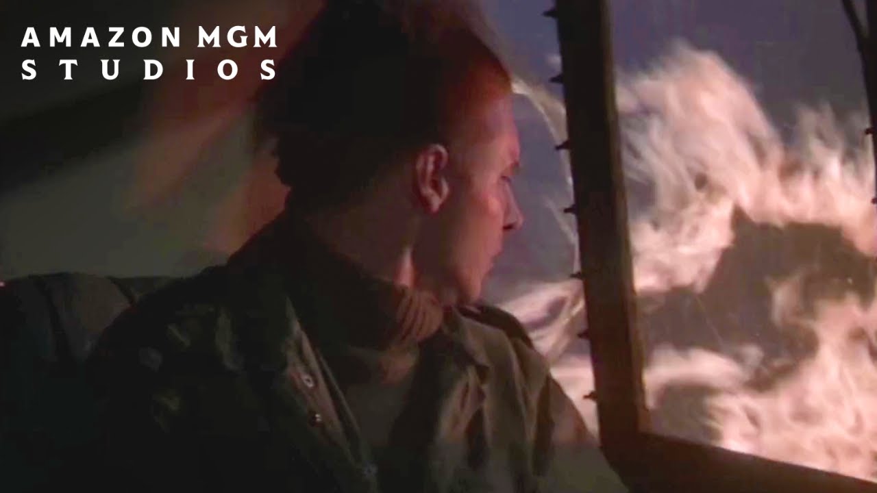 Wideo do filmu Komandosi z Navarony — Mid-Air Attack