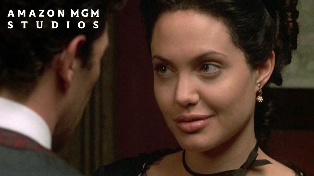 Wideo do filmu Grzeszna miłość — Cheating At Cards
