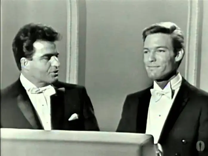 Wideo do filmu Mary Poppins — Mary Poppins Wins Film Editing: 1965 Oscars