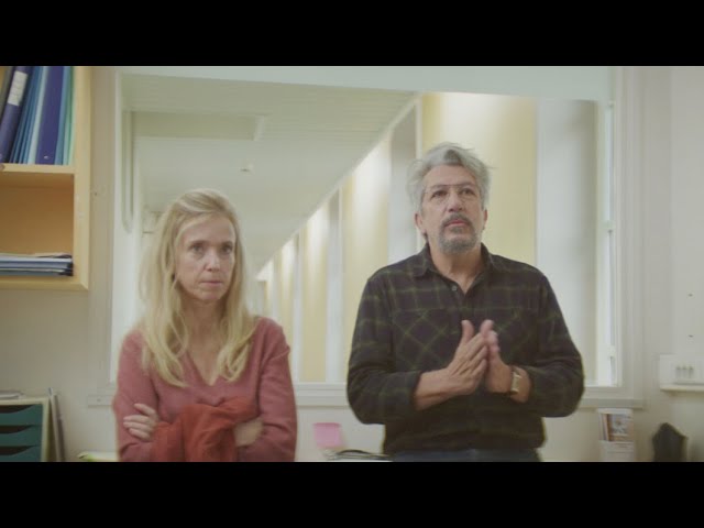 Wideo do filmu Niewiarygodne, ale prawdziwe — First trailer for Quentin Dupieux’s Berlinale premiere ‘Incredible But True’ (exclusive)