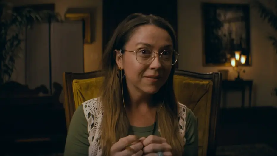 Wideo do filmu Bare Skin — Official Trailer