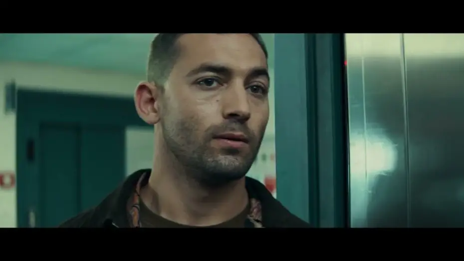 Wideo do filmu Les orphelins — Official Trailer