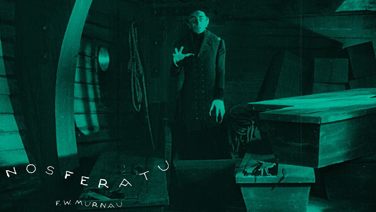 Wideo do filmu Nosferatu. Symfonia grozy — NOSFERATU "Count Orlok awakens from a coffin on the journey to Wisborg" Clip