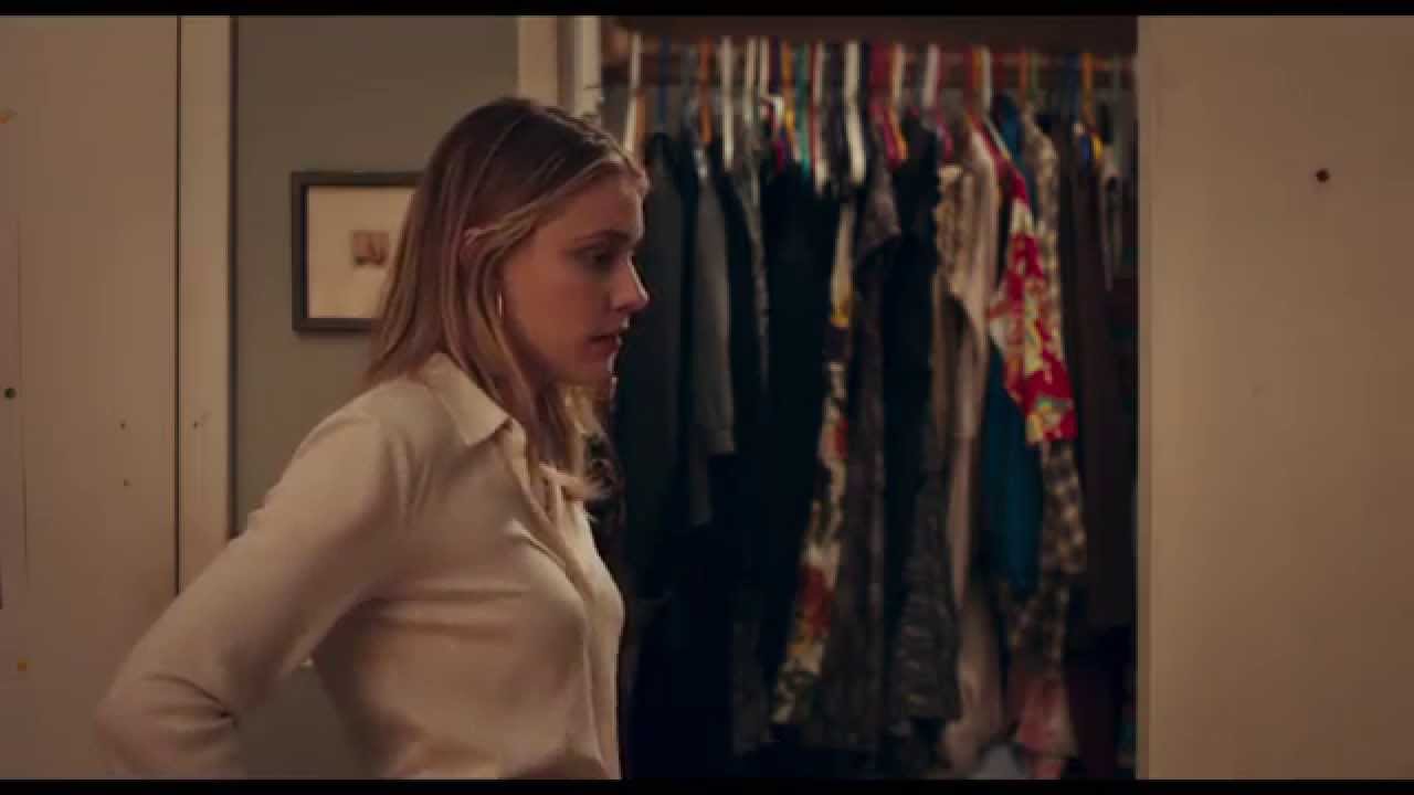 Wideo do filmu Mistress America — "Red Pants"