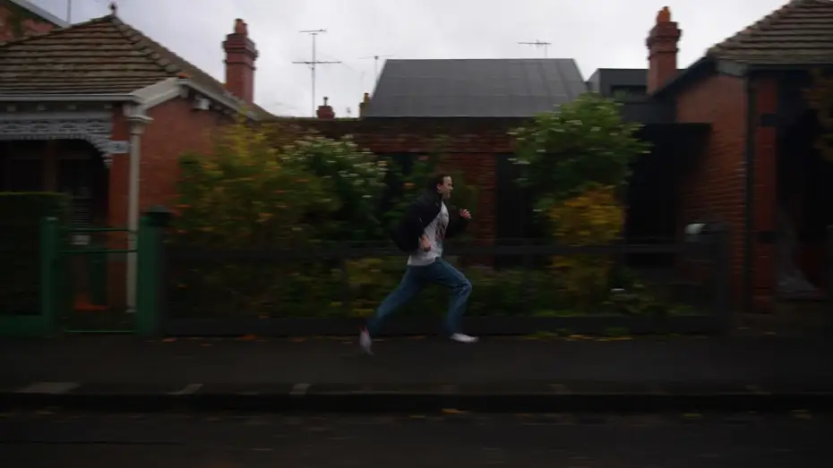 Wideo do filmu Runner — RUNNER - Clip
