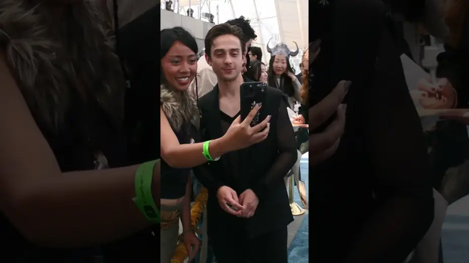 Wideo do filmu Jak wytresować smoka — An epic premiere in LA with our legendary cast!