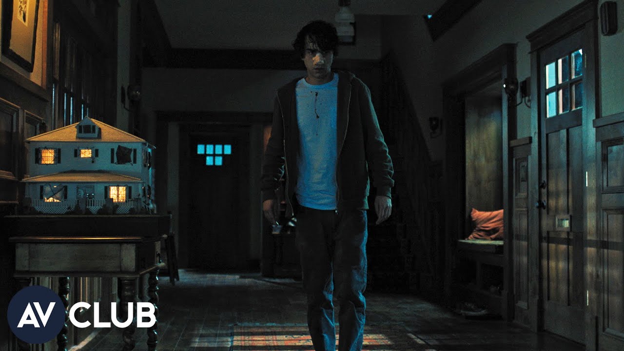 Wideo do filmu Dziedzictwo. Hereditary — Ari Aster, Milly Shapiro, & Alex Wolff Interview (The A.V. Club)