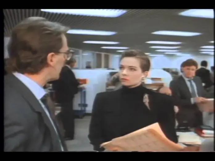 Wideo do filmu Dowód rzeczowy — Physical Evidence 1989 Movie