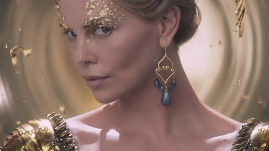 Wideo do filmu Łowca i Królowa Lodu — Gold Flakes