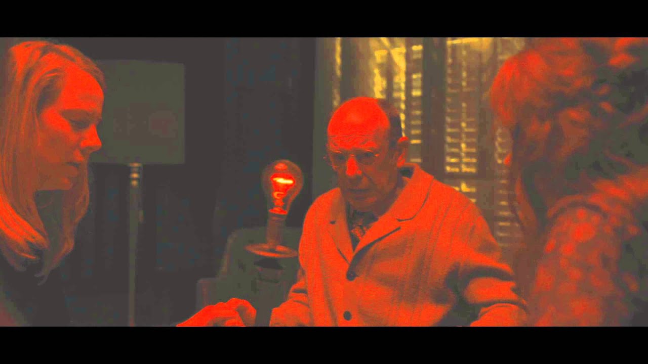 Wideo do filmu Czerwone światła — Красные огни