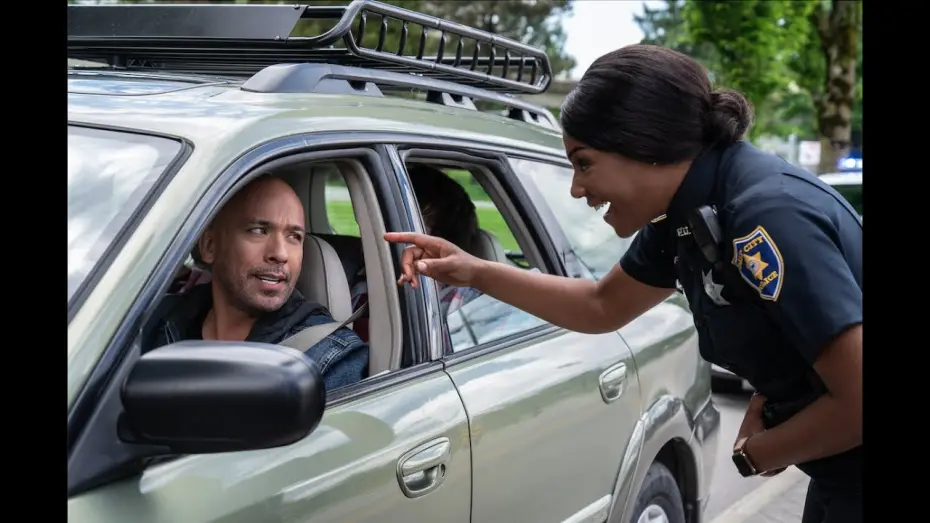 Wideo do filmu Świąteczna niespodzianka — Jo Koy on Tiffany Haddish Featurette