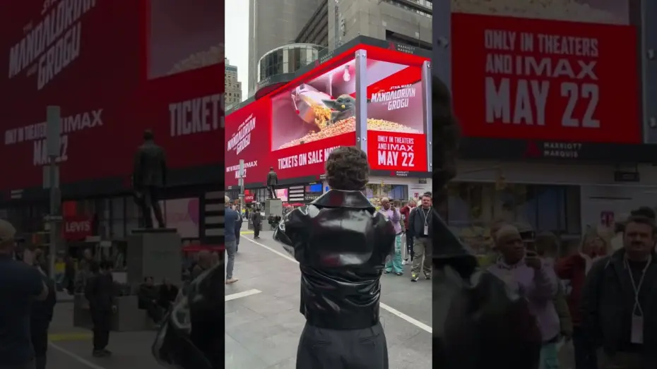 Wideo do filmu Star Wars: The Mandalorian and Grogu — Pedro in NYC