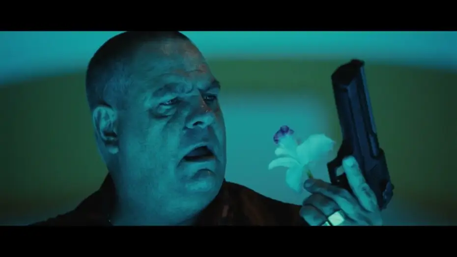 Wideo do filmu Colombiana — COLOMBIANA - Extrait: Piscine