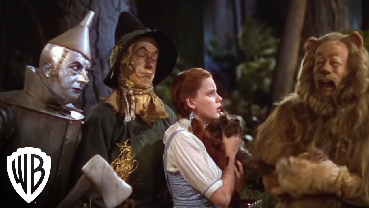 Wideo do filmu Czarnoksiężnik z Oz — Dorothy Meets The Cowardly Lion