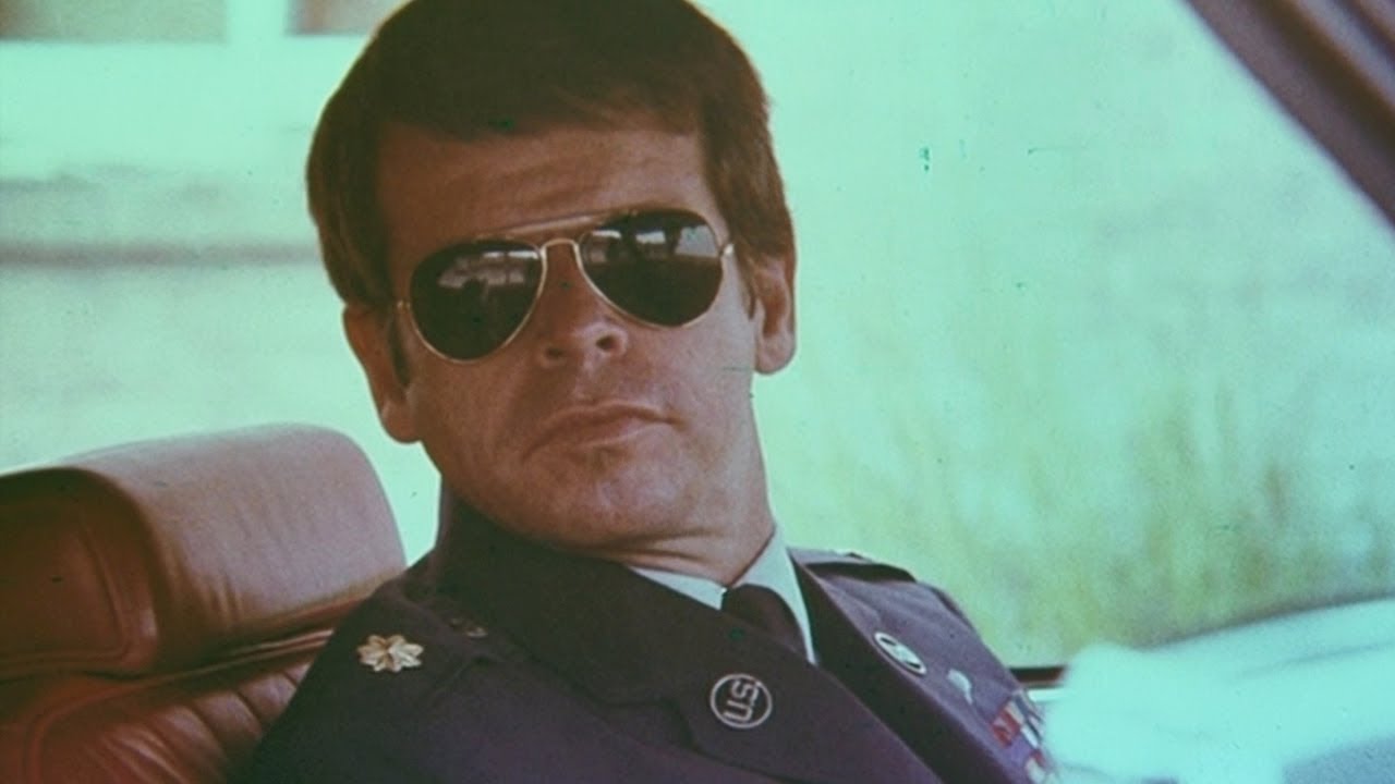 Wideo do filmu Kulisty Piorun — Rolling Thunder (1977) ORIGINAL TRAILER