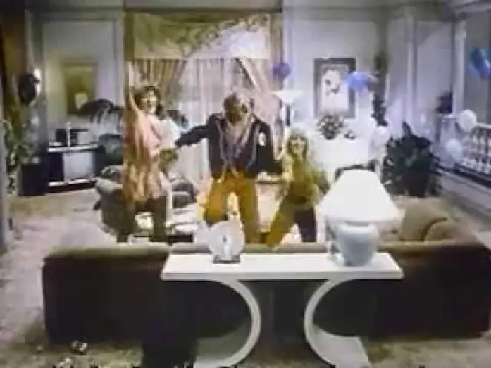 Wideo do filmu Wieczór kawalerski — Bachelor Party 1984 Trailer