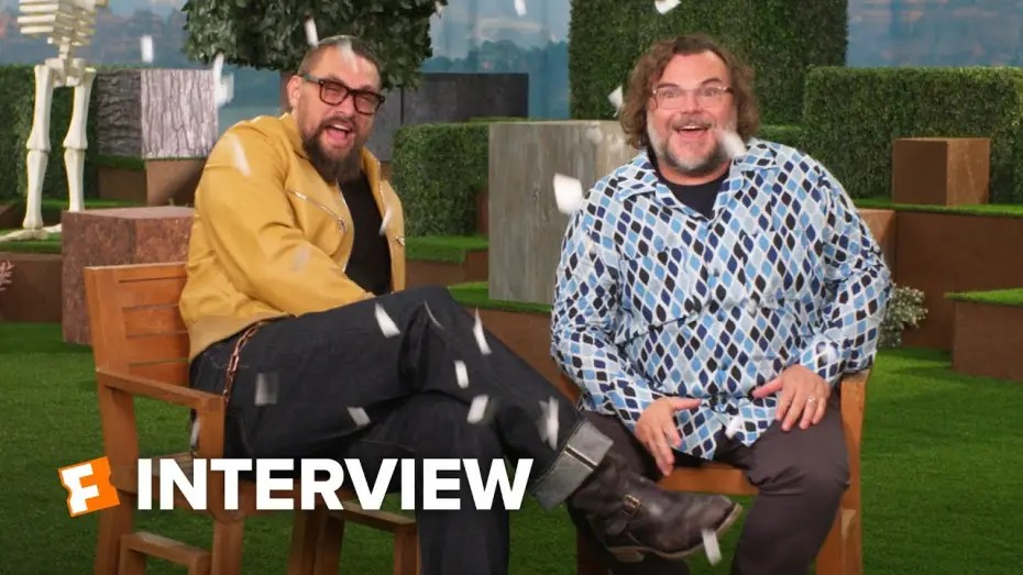 Wideo do filmu Minecraft. Film — Jack Black and Jason Momoa Chaotically Break into Song During ‘Minecraft’ Interview