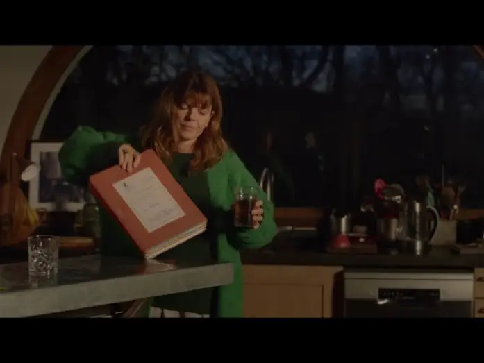 Wideo do filmu Cassandre - Les captives — [Extrait] Cassandre "Les captives"